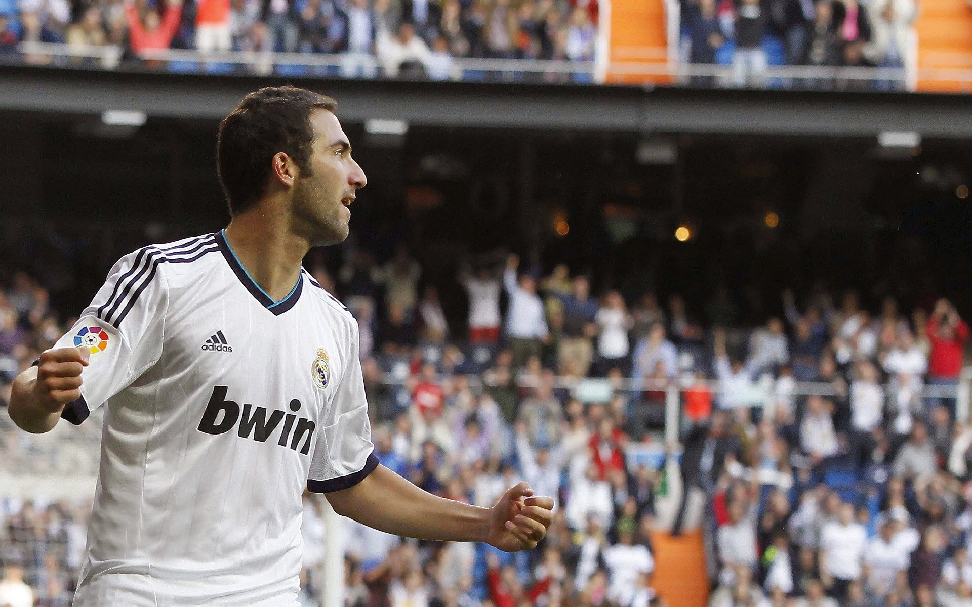 意甲焦点战之夜，加克波关键进球定乾坤，红军新援闪耀亚平宁